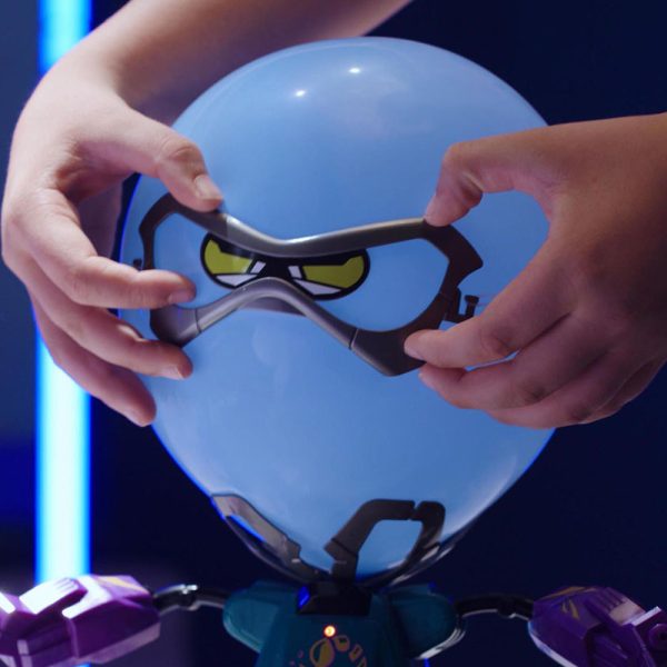 YCOO – Robot Kombat Balloon Puncher Autobrinca Online