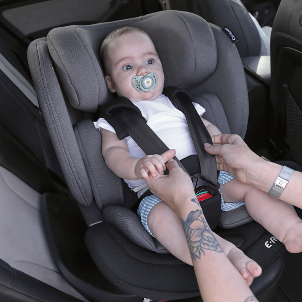 Cadeira Carbebé E-Rodeá+ 360º i-Size Preto e Cinza Autobrinca Online